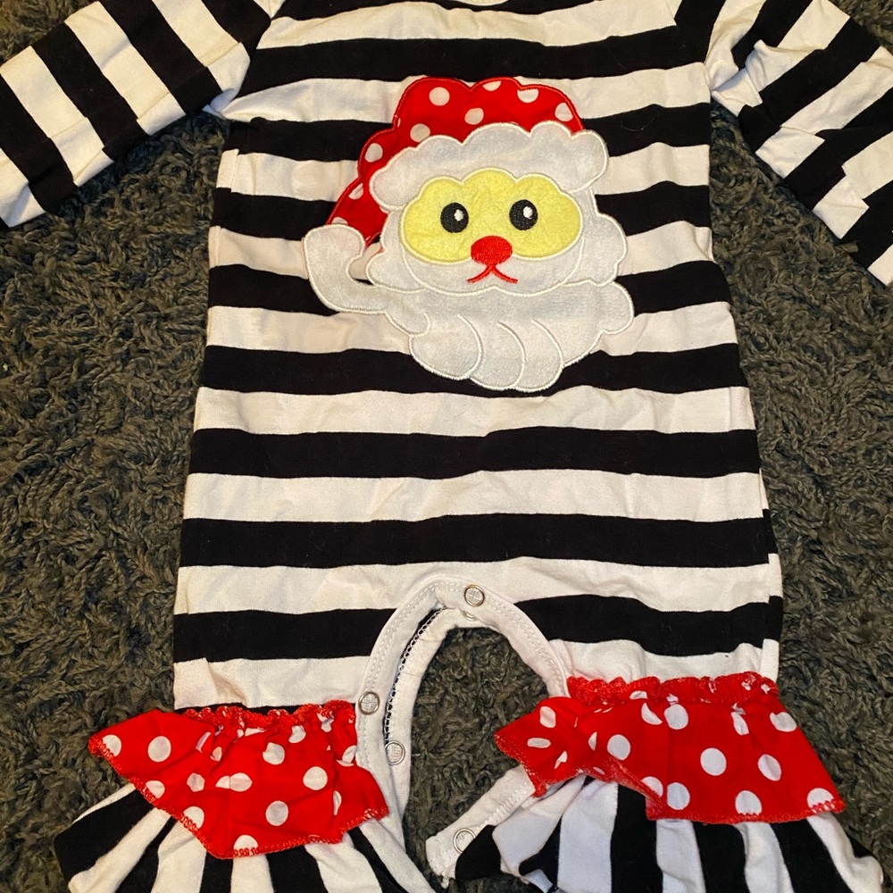 Santa jumpsuit 3-6 months